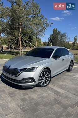 Лифтбек Skoda Octavia 2022 в Кривом Роге