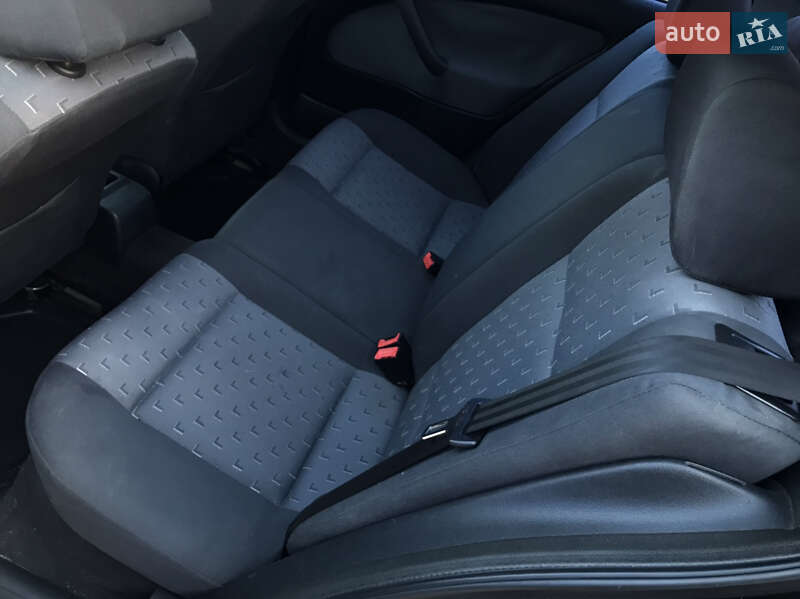 Лифтбек Skoda Octavia 2005 в Ивано-Франковске