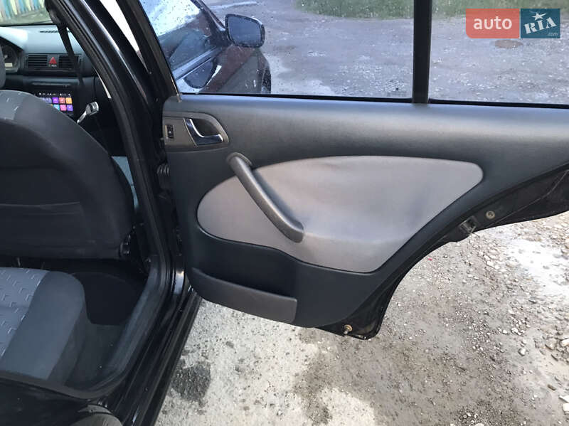Лифтбек Skoda Octavia 2005 в Ивано-Франковске