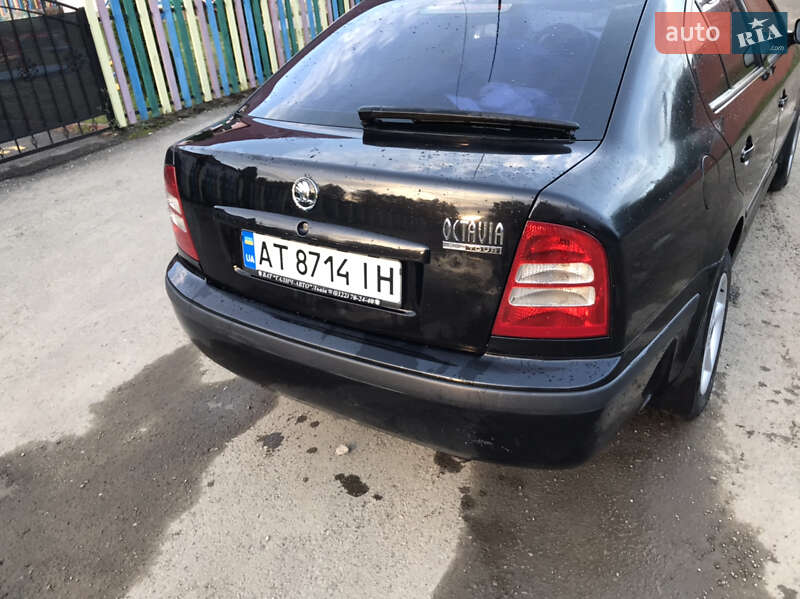 Лифтбек Skoda Octavia 2005 в Ивано-Франковске