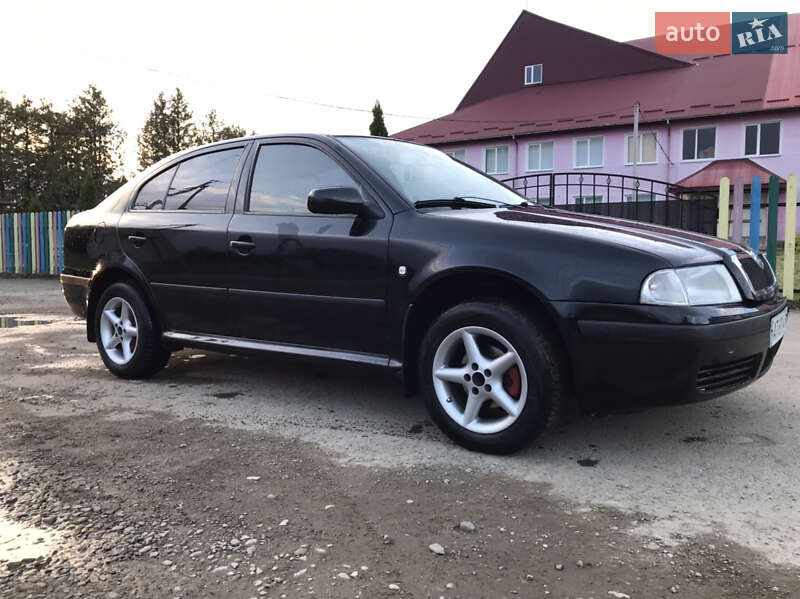 Лифтбек Skoda Octavia 2005 в Ивано-Франковске