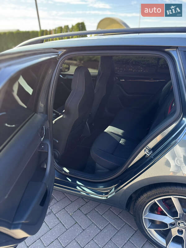 Универсал Skoda Octavia 2017 в Виноградове фото 10 Универсал Skoda Octavia 2017 в Виноградове