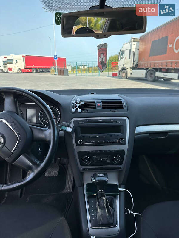 Универсал Skoda Octavia 2011 в Луцке