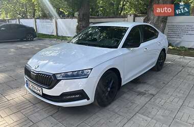 Лифтбек Skoda Octavia 2023 в Львове