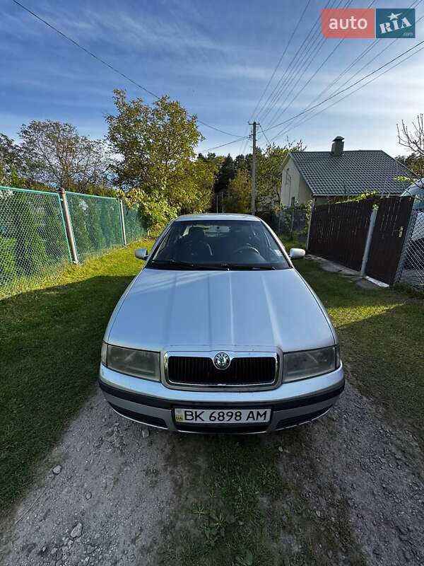 Універсал Skoda Octavia 2008 в Рівному