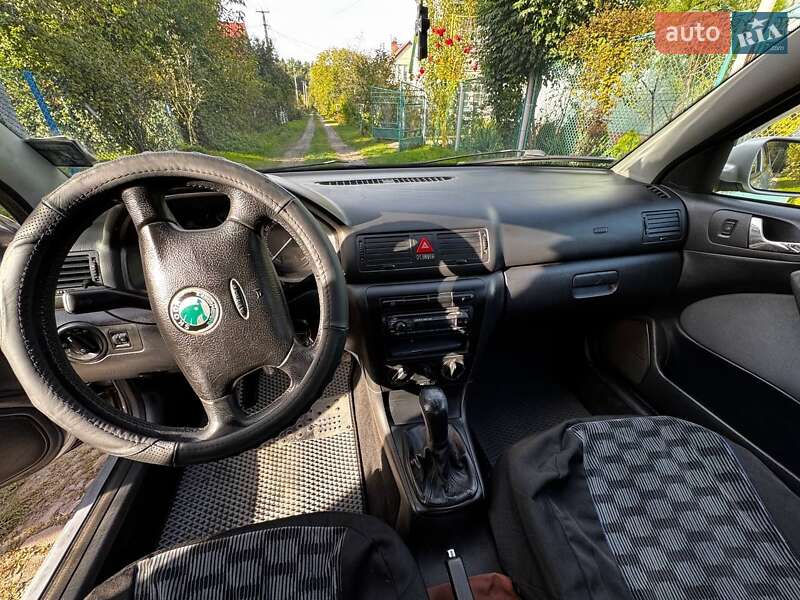 Універсал Skoda Octavia 2008 в Рівному