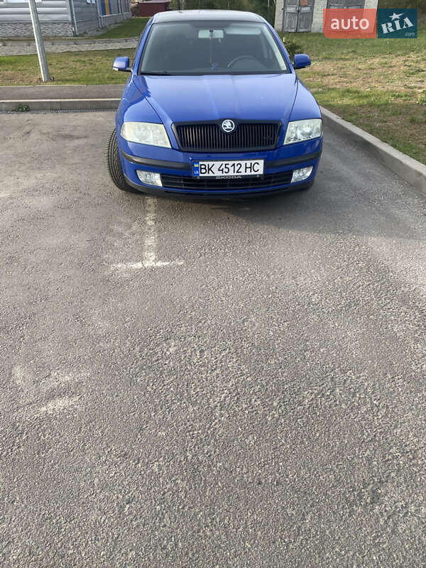 Універсал Skoda Octavia 2006 в Сарнах