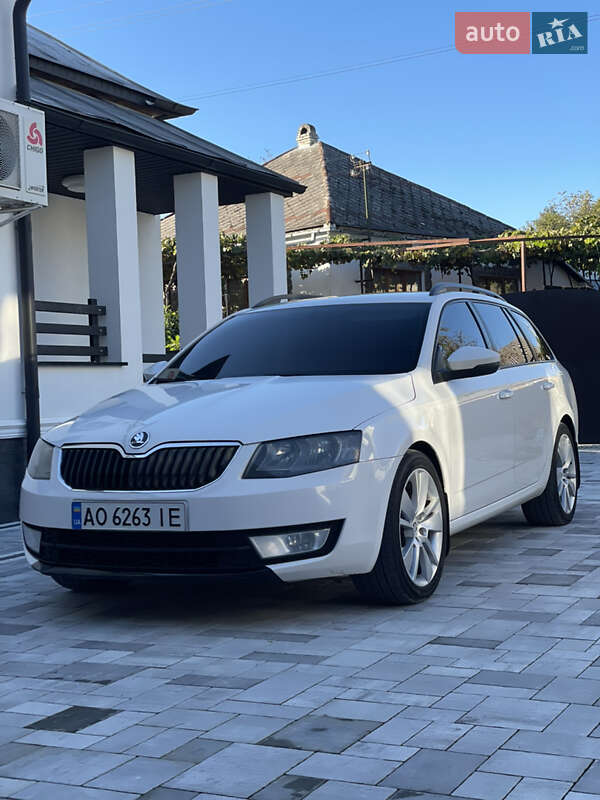 Универсал Skoda Octavia 2013 в Виноградове