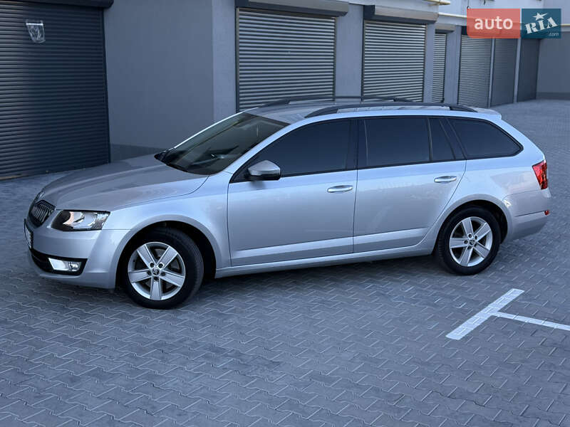 Универсал Skoda Octavia 2015 в Хмельницком