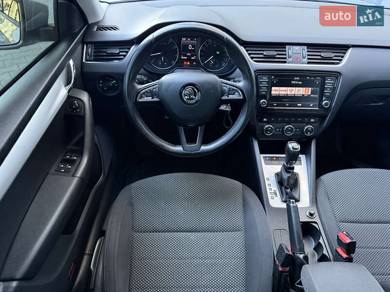 Универсал Skoda Octavia 2015 в Хмельницком
