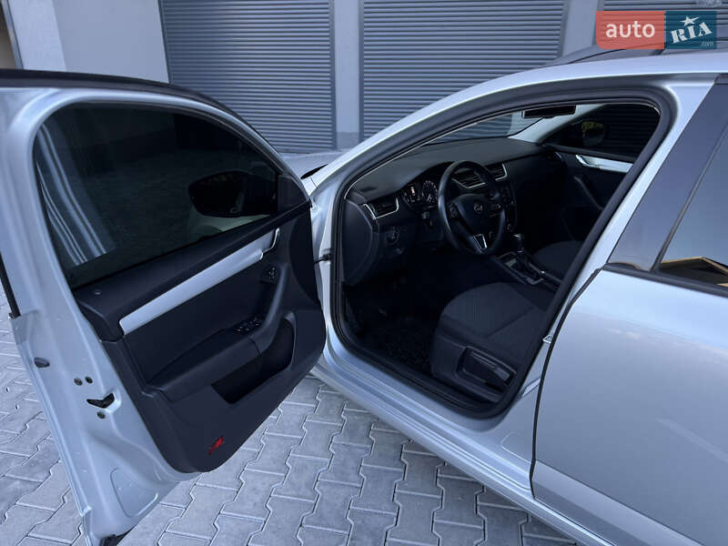 Универсал Skoda Octavia 2015 в Хмельницком