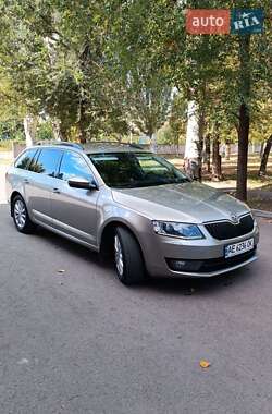 Универсал Skoda Octavia 2014 в Кривом Роге