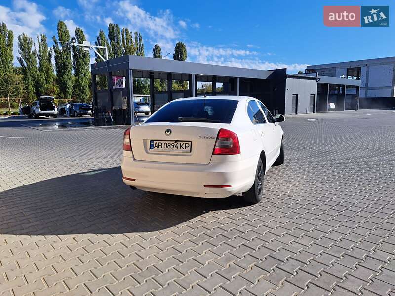 Ліфтбек Skoda Octavia 2011 в Вінниці