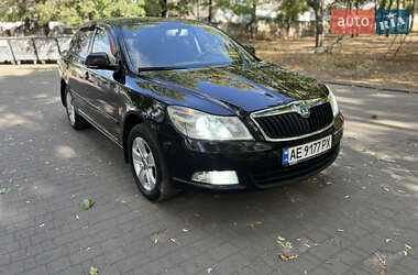 Ліфтбек Skoda Octavia 2011 в Дніпрі