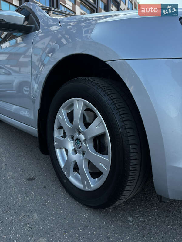 Лифтбек Skoda Octavia 2013 в Николаеве фото 3 Лифтбек Skoda Octavia 2013 в Николаеве