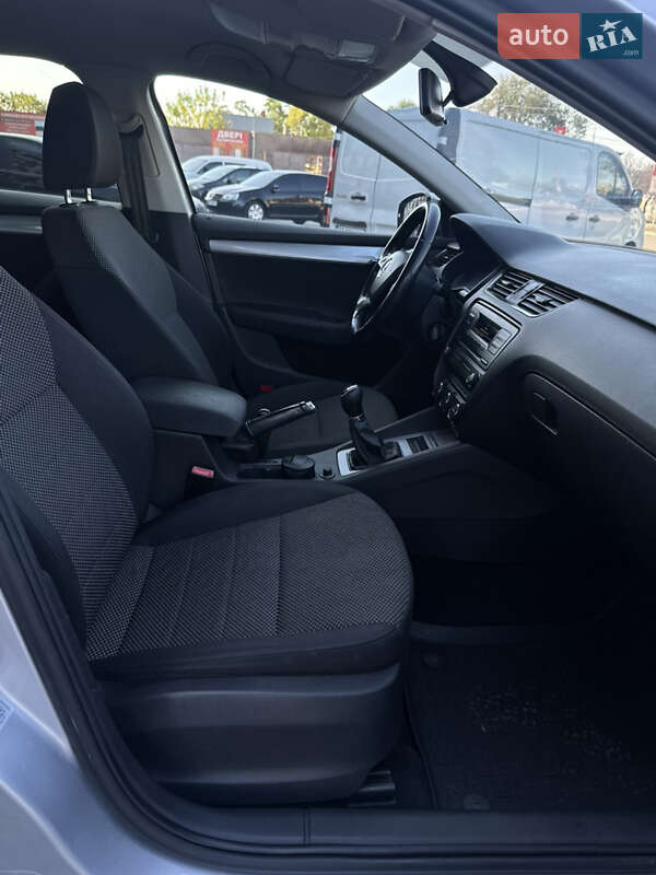 Лифтбек Skoda Octavia 2013 в Николаеве фото 16 Лифтбек Skoda Octavia 2013 в Николаеве