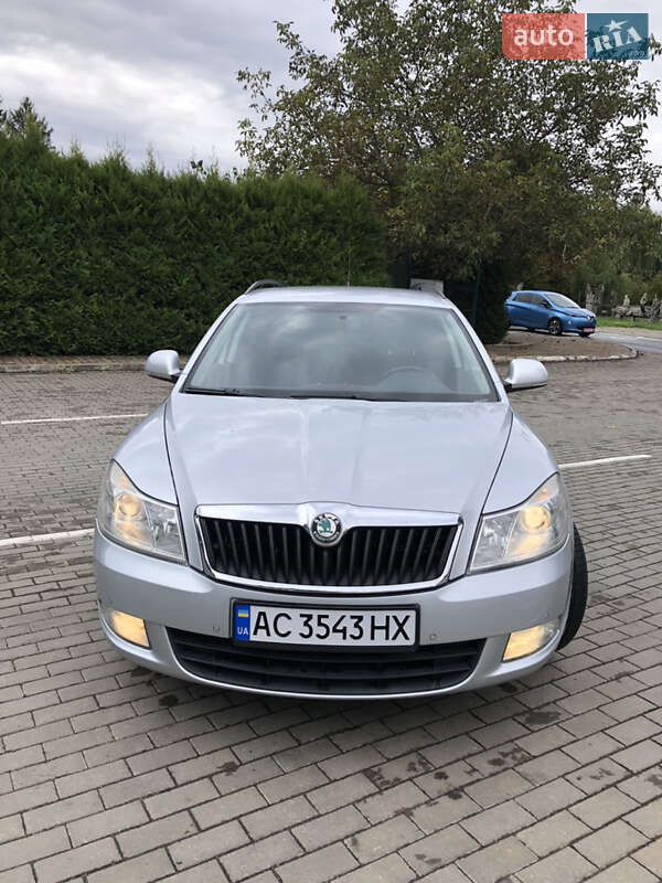 Універсал Skoda Octavia 2010 в Цумані