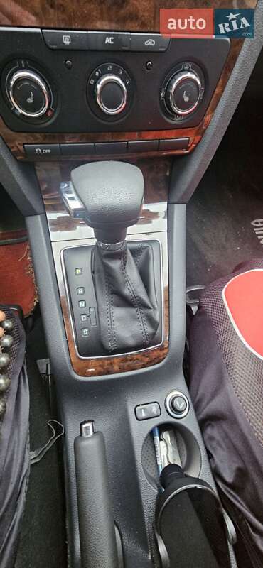 Лифтбек Skoda Octavia 2012 в Киеве