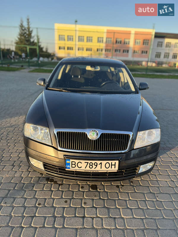 Лифтбек Skoda Octavia 2008 в Самборе