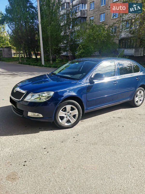 Ліфтбек Skoda Octavia 2011 в Дніпрі