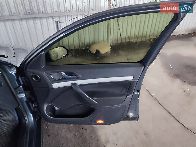 Универсал Skoda Octavia 2006 в Звягеле