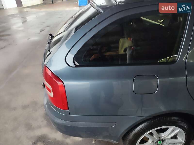 Универсал Skoda Octavia 2006 в Звягеле