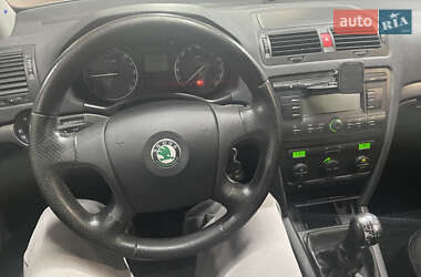 Лифтбек Skoda Octavia 2008 в 