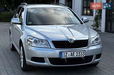 Универсал Skoda Octavia 2009 в 