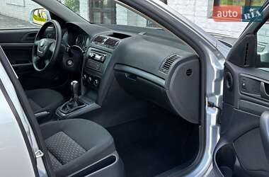 Универсал Skoda Octavia 2009 в 