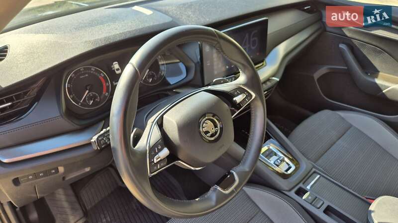 Лифтбек Skoda Octavia 2022 в Киеве