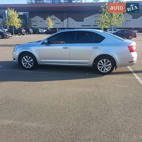 Ліфтбек Skoda Octavia 2019 в Києві фото 6 Ліфтбек Skoda Octavia 2019 в Києві