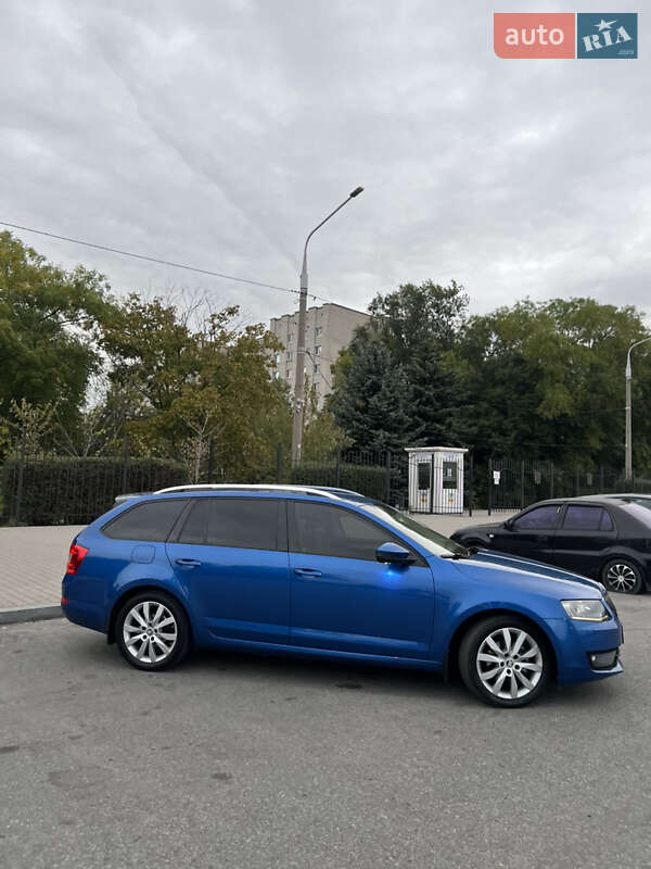 Універсал Skoda Octavia 2014 в Запоріжжі