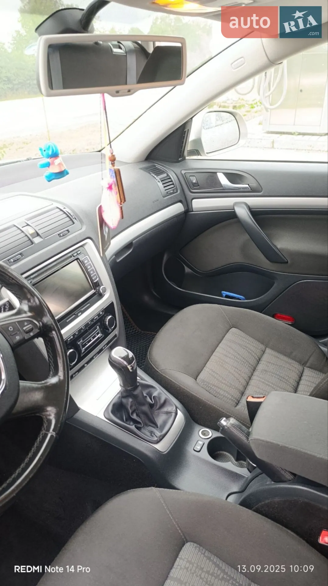 Skoda Octavia 2011 VIN TMBGT61Z7B2119158 фото оголошення 32 з 48