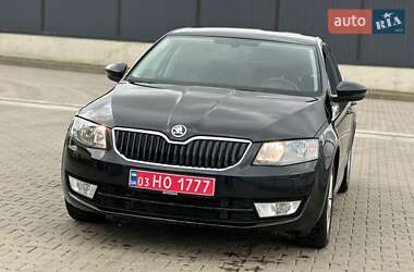 Лифтбек Skoda Octavia 2014 в 