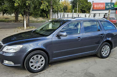 Универсал Skoda Octavia 2012 в Желтых Водах