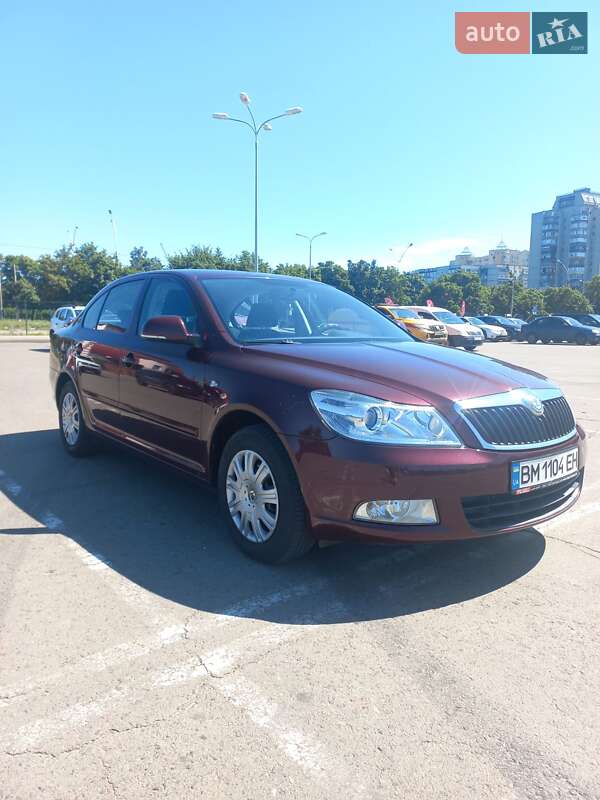 Лифтбек Skoda Octavia 2009 в Сумах