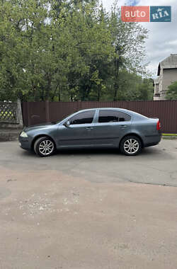Лифтбек Skoda Octavia 2004 в 