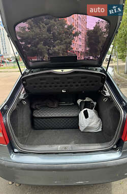 Лифтбек Skoda Octavia 2004 в 