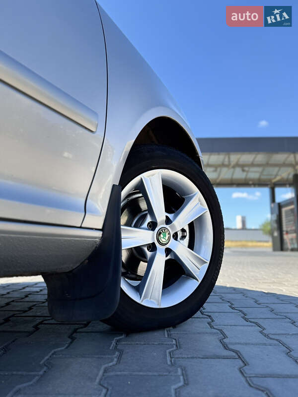 Лифтбек Skoda Octavia 2011 в Кривом Роге фото 6 Лифтбек Skoda Octavia 2011 в Кривом Роге