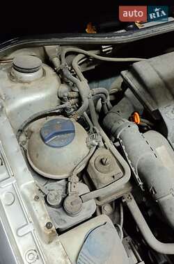 Лифтбек Skoda Octavia 2003 в 