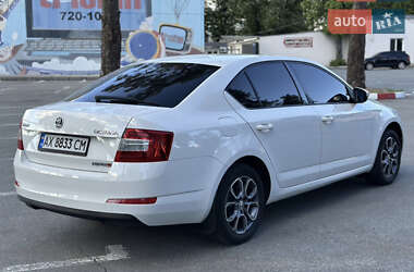 Лифтбек Skoda Octavia 2014 в 