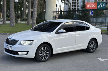 Лифтбек Skoda Octavia 2014 в 