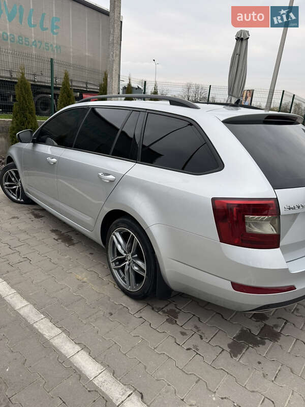 Универсал Skoda Octavia 2015 в Львове