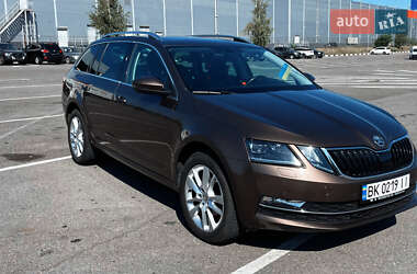 Универсал Skoda Octavia 2017 в Здолбунове