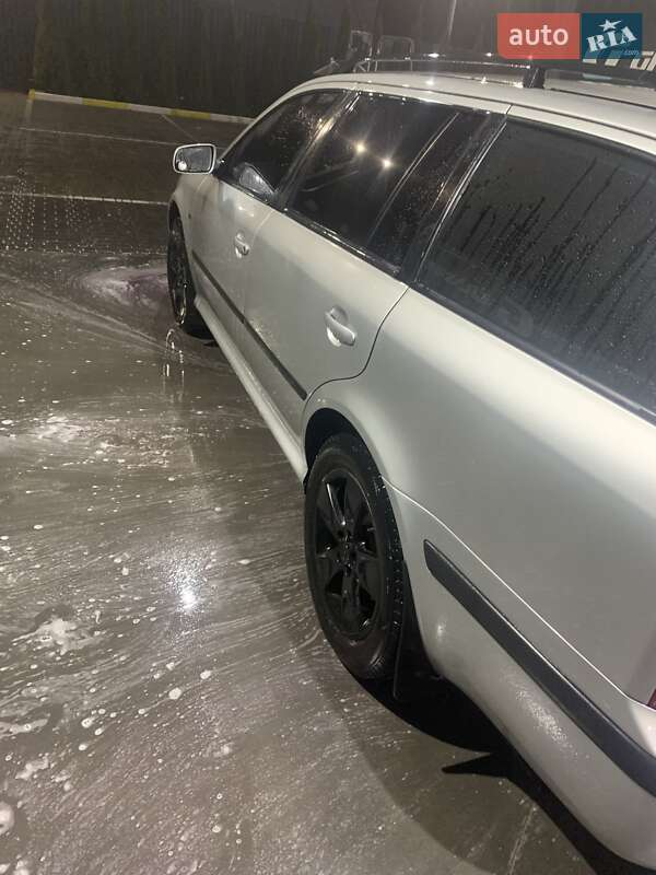 Універсал Skoda Octavia 2004 в Коростені