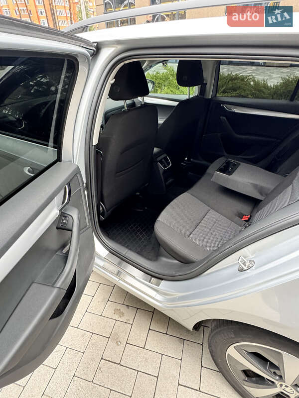 Универсал Skoda Octavia 2015 в Киеве