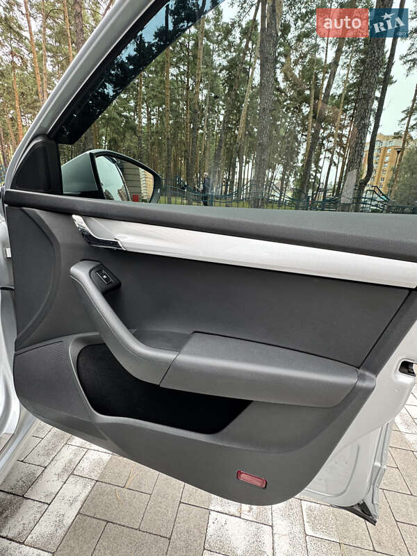 Универсал Skoda Octavia 2015 в Киеве