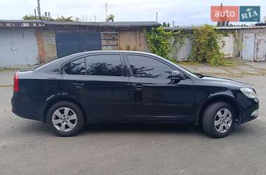 Лифтбек Skoda Octavia 2012 в 