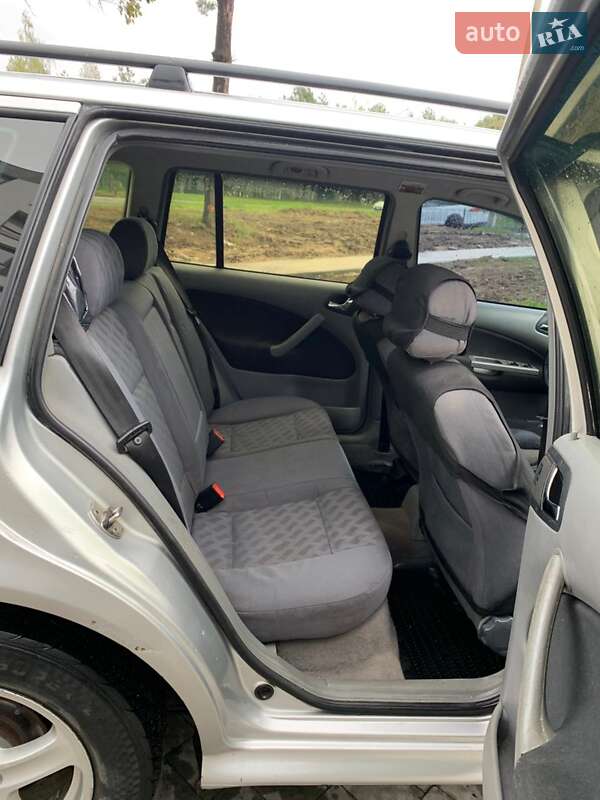 Универсал Skoda Octavia 1999 в Новояворовске