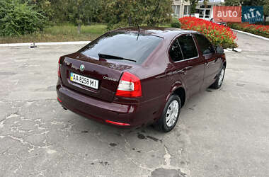 Лифтбек Skoda Octavia 2012 в 